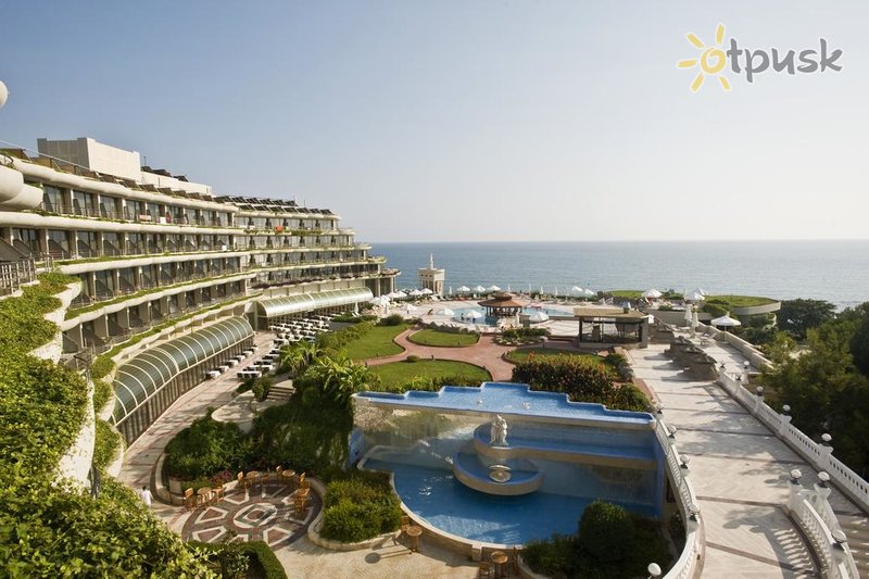Фото отеля Crystal Sunrise Queen Luxury Resort & Spa 5* Сиде Турция экстерьер и бассейны