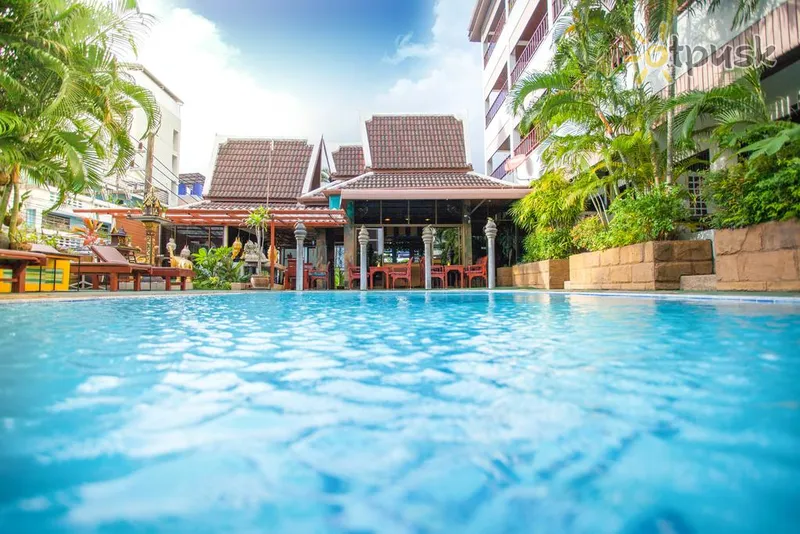 Фото отеля Kelly's Residency 3* о. Пхукет Таиланд экстерьер и бассейны