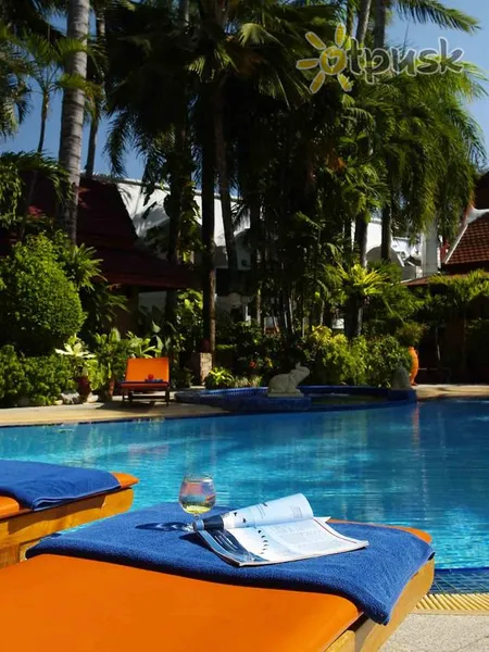 Фото отеля Safari Beach Hotel 3* о. Пхукет Таиланд экстерьер и бассейны