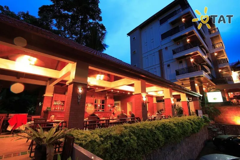 Фото отеля Sun Hill Hotel 3* о. Пхукет Таїланд екстер'єр та басейни