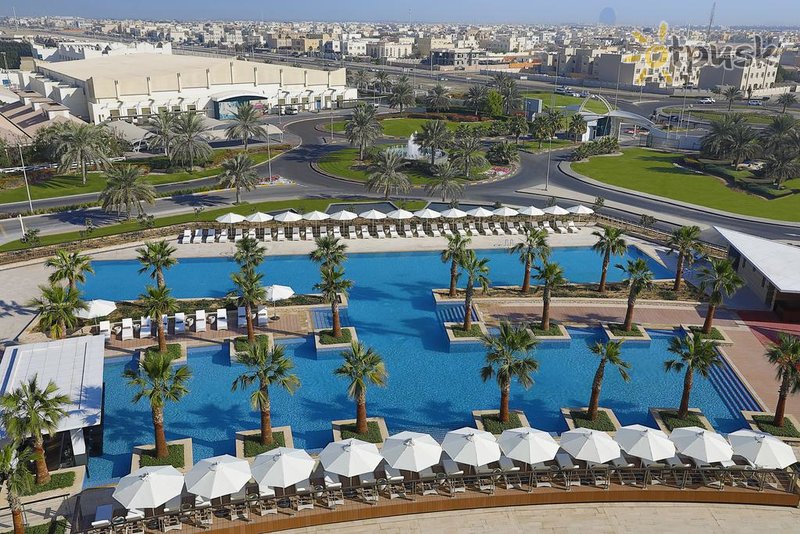 Фото отеля Marriott Hotel Al Forsan 5* Абу Даби ОАЭ экстерьер и бассейны
