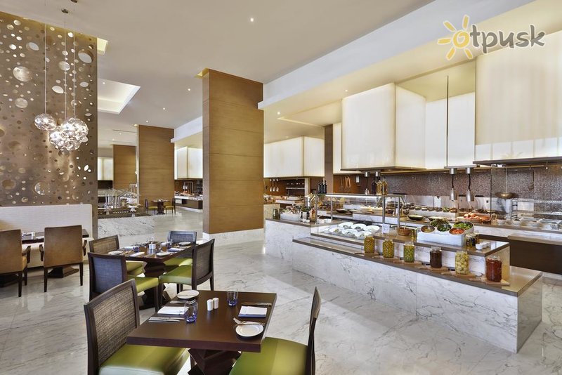 Фото отеля Marriott Hotel Al Forsan 5* Абу Даби ОАЭ бары и рестораны