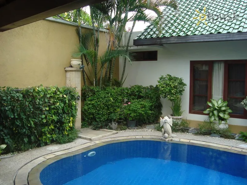 Фото отеля Bali Emerald Villas 4* Санур (о. Бали) Индонезия экстерьер и бассейны