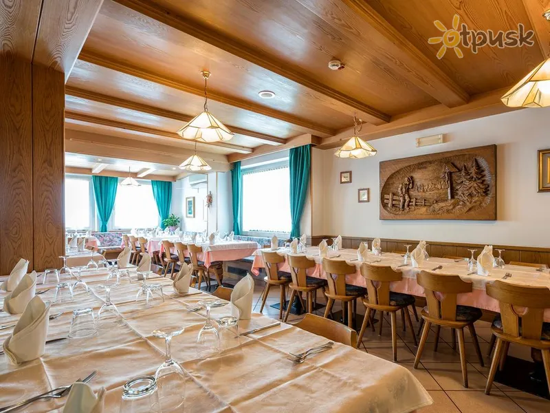 Фото отеля Albergo Panorama 3* Val di Fiemme Itālija bāri un restorāni