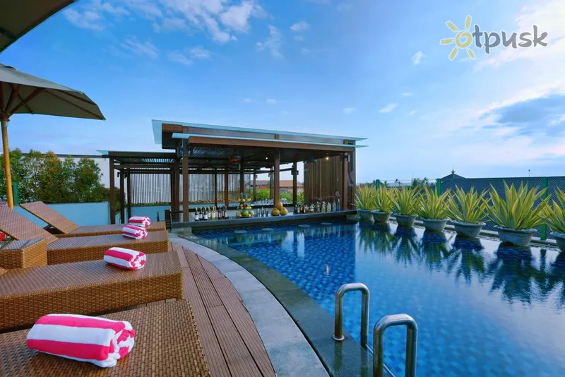 Фото отеля Favehotel Kuta Kartika Plaza 3* Kuta (Bali) Indonēzija ārpuse un baseini