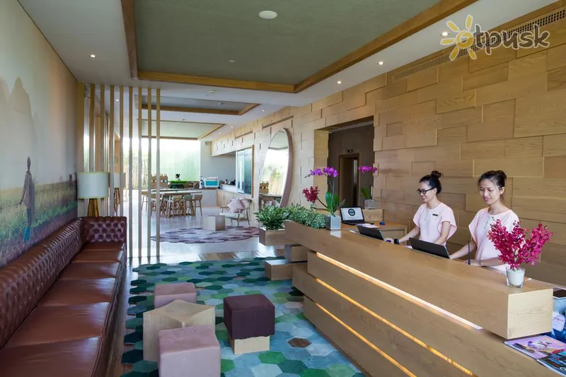 Фото отеля Fusion Suites Danang Beach 5* Danangas Vietnamas fojė ir interjeras