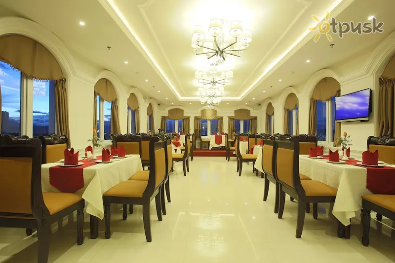 Фото отеля Orange Hotel Danang 3* Danang Vjetnama bāri un restorāni