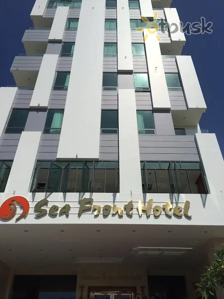 Фото отеля Sea Front Hotel 3* Дананг Вьетнам экстерьер и бассейны