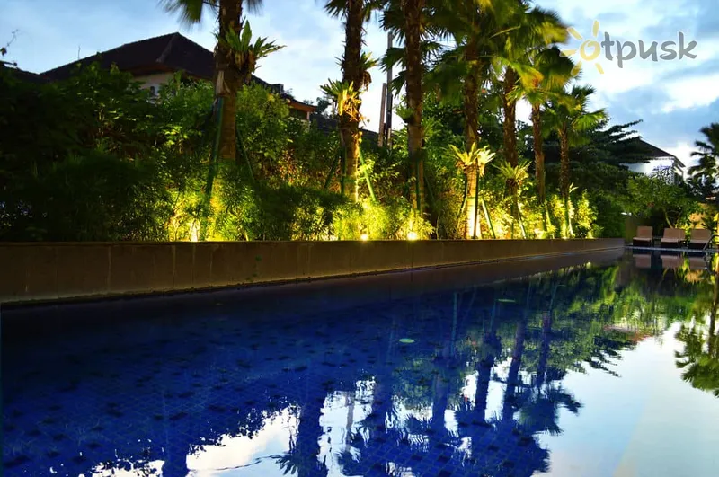 Фото отеля Harris Hotel Seminyak 4* Seminjaka (Bali) Indonēzija ārpuse un baseini