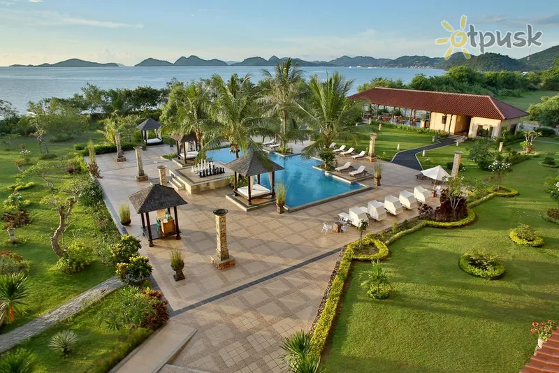 Фото отеля Jayakarta Suites Komodo Flores 4* о. Ринка Індонезія екстер'єр та басейни
