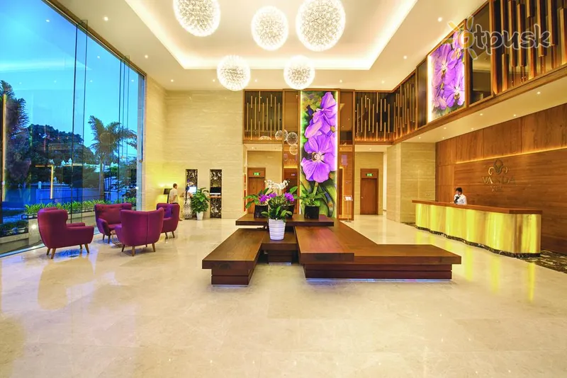 Фото отеля Vanda Hotel 4* Дананг Вьетнам лобби и интерьер
