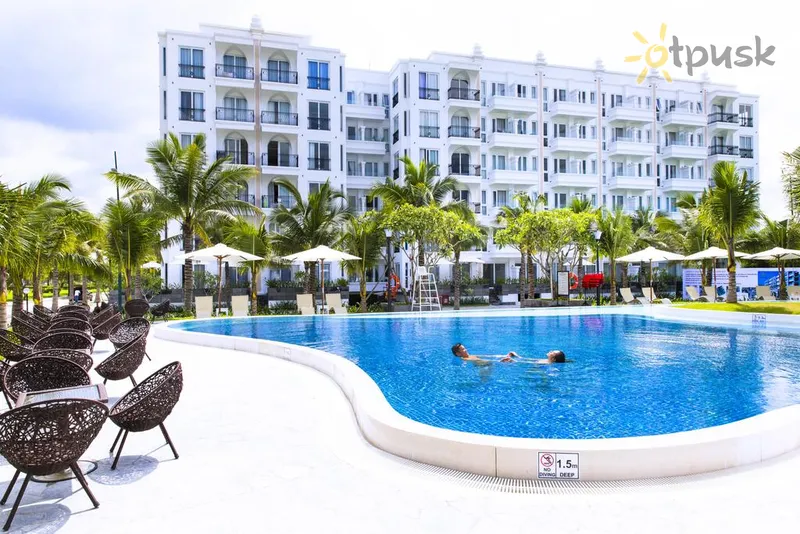 Фото отеля Cham Oasis Nha Trang Resort Condotel 5* Нячанг В'єтнам екстер'єр та басейни