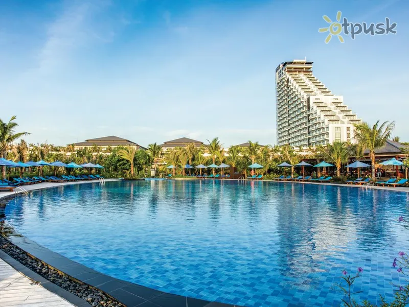 Фото отеля Duyen Ha Resort Cam Ranh 5* Nha Trang Vietnamas išorė ir baseinai