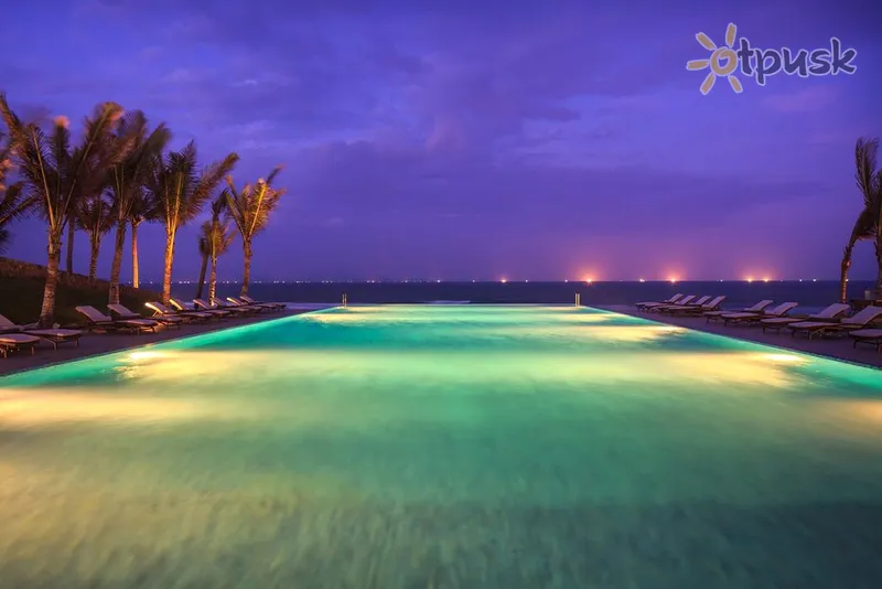 Фото отеля Fusion Resort Cam Ranh 5* Nha Trang Vietnamas išorė ir baseinai