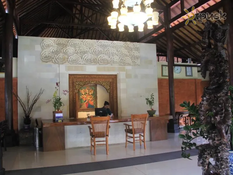 Фото отеля Puri Dalem Hotel 3* Санур (о. Балі) Індонезія лобі та інтер'єр