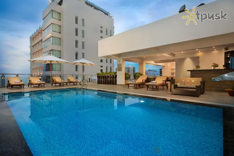 Фото отеля LegendSea Hotel 4* Nha Trang Vietnamas išorė ir baseinai