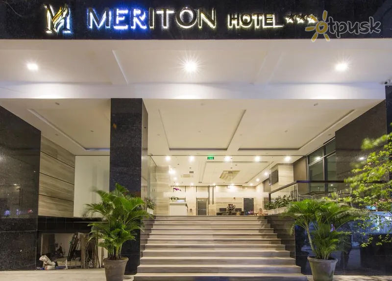 Фото отеля Meriton Hotel 3* Nha Trang Vietnamas išorė ir baseinai