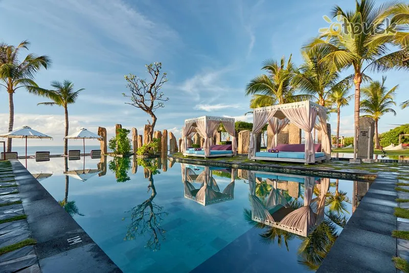 Фото отеля The Royal Purnama art suites & villas 5* Санур (о. Бали) Индонезия экстерьер и бассейны