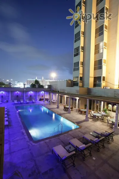 Фото отеля Chelsea Plaza Hotel 3* Дубай ОАЕ екстер'єр та басейни
