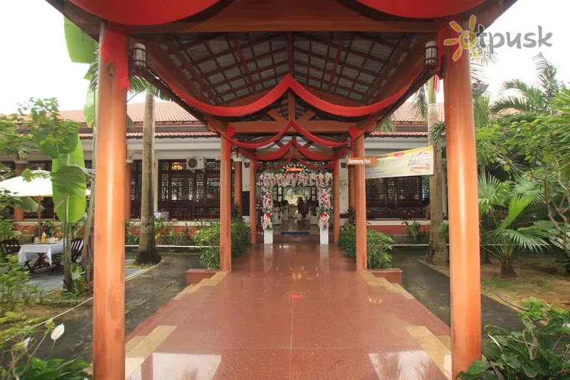 Фото отеля Bach Dang Hoi An Hotel 3* Хой Ан В'єтнам екстер'єр та басейни