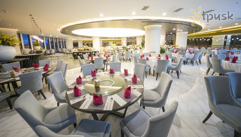 Фото отеля Muong Thanh Luxury Phu Quoc Hotel 5* о. Фукуок Вьетнам бары и рестораны