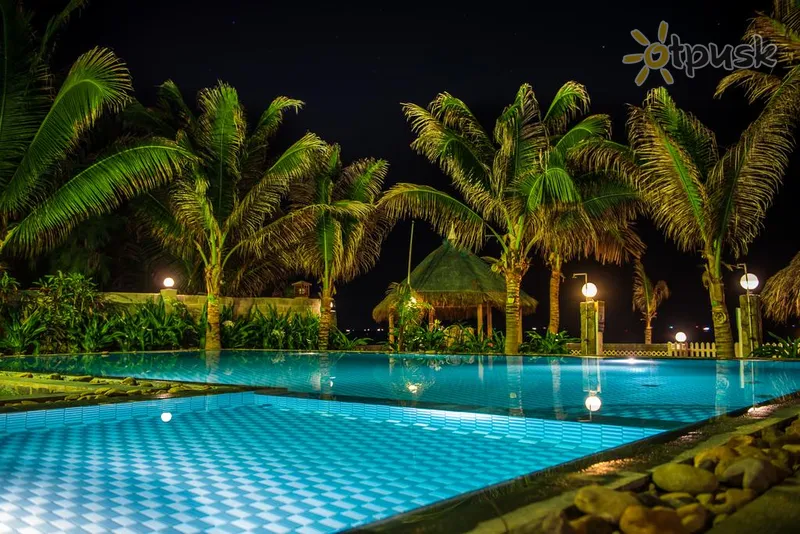 Фото отеля Veranda Beach Resort 3* Phan Thiet Vjetnama ārpuse un baseini