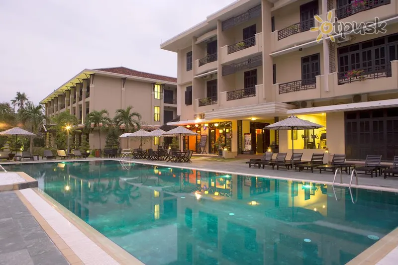Фото отеля Hoi An Historic Hotel 4* Хой Ан В'єтнам екстер'єр та басейни