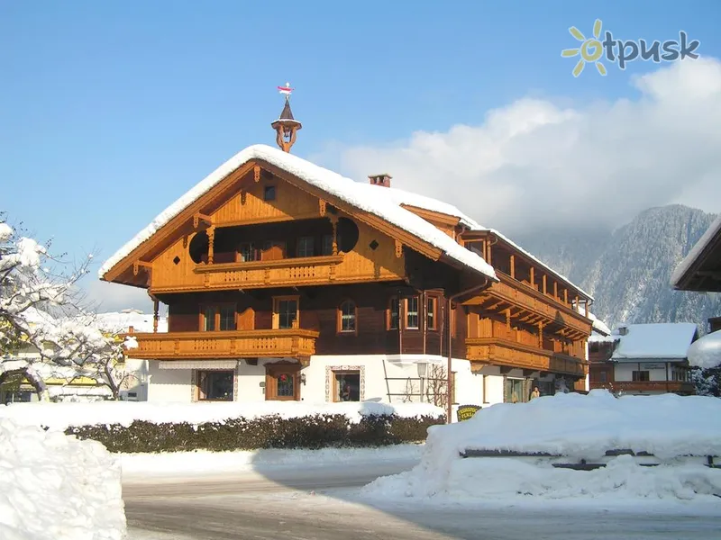 Фото отеля Regina Pension 3* Mayrhofenas Austrija išorė ir baseinai