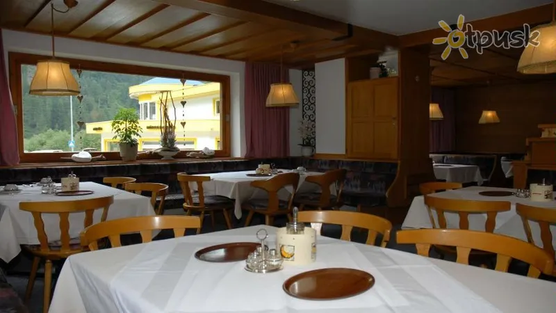 Фото отеля Laubichlhof Pension 2* Mayrhofenas Austrija barai ir restoranai