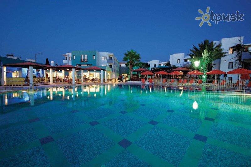 Фото отеля Yelken Mandalinci SPA & Wellness Hotel 4* Бодрум Турция экстерьер и бассейны