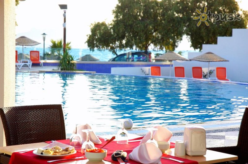 Фото отеля Yelken Mandalinci SPA & Wellness Hotel 4* Бодрум Турция бары и рестораны