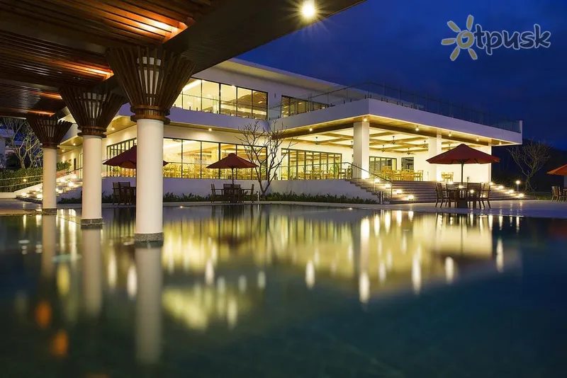 Фото отеля Cam Ranh Riviera Beach Resort & Spa 5* Нячанг Вьетнам экстерьер и бассейны