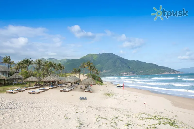 Фото отеля Cam Ranh Riviera Beach Resort & Spa 5* Nha Trang Vjetnama pludmale