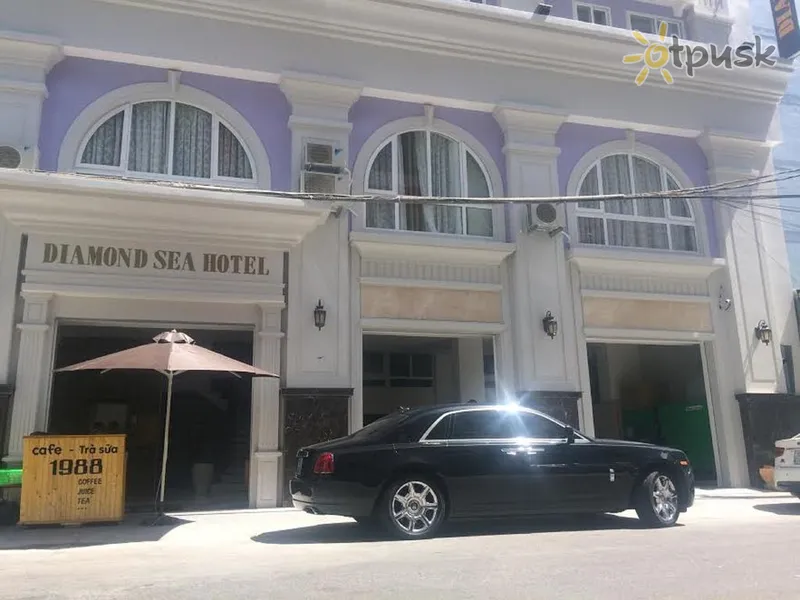 Фото отеля Diamond Sea Hotel 2* Вунгтау В'єтнам екстер'єр та басейни