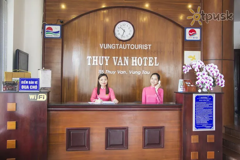 Фото отеля Thuy Van Hotel 2* Vung Tau Vietnamas fojė ir interjeras