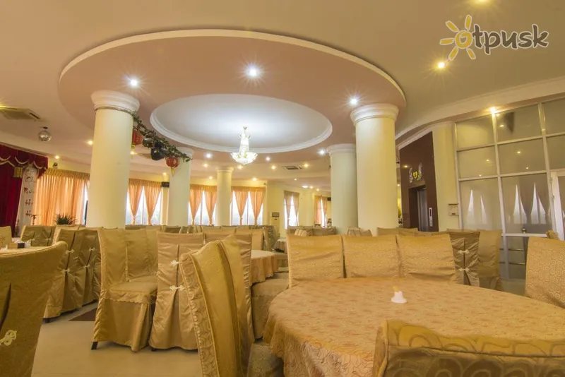 Фото отеля Thuy Van Hotel 2* Вунгтау В'єтнам бари та ресторани