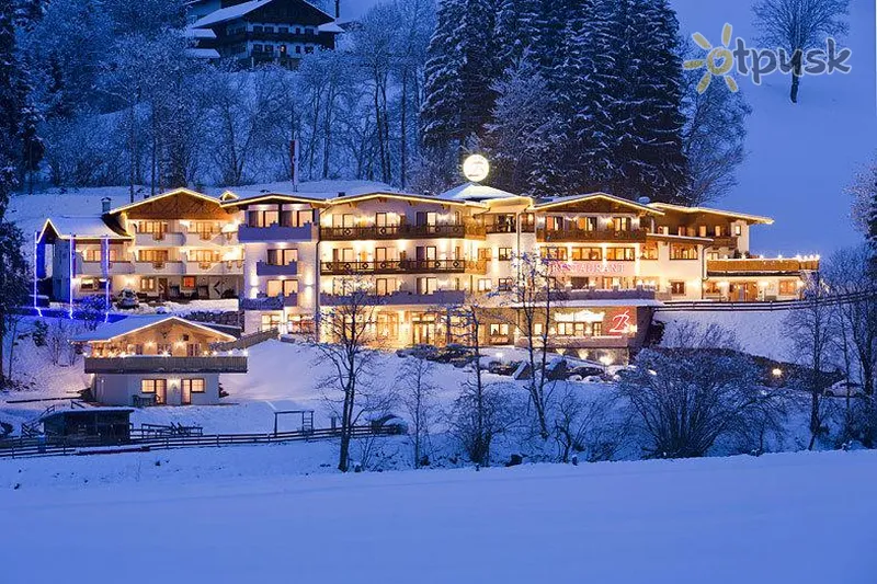 Фото отеля Berghof Hotel 4* Зелль Австрия экстерьер и бассейны