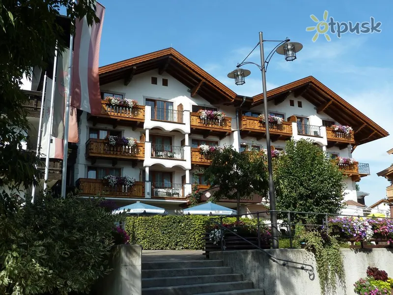 Фото отеля Feldwebel Hotel 4* Zell Austrija išorė ir baseinai