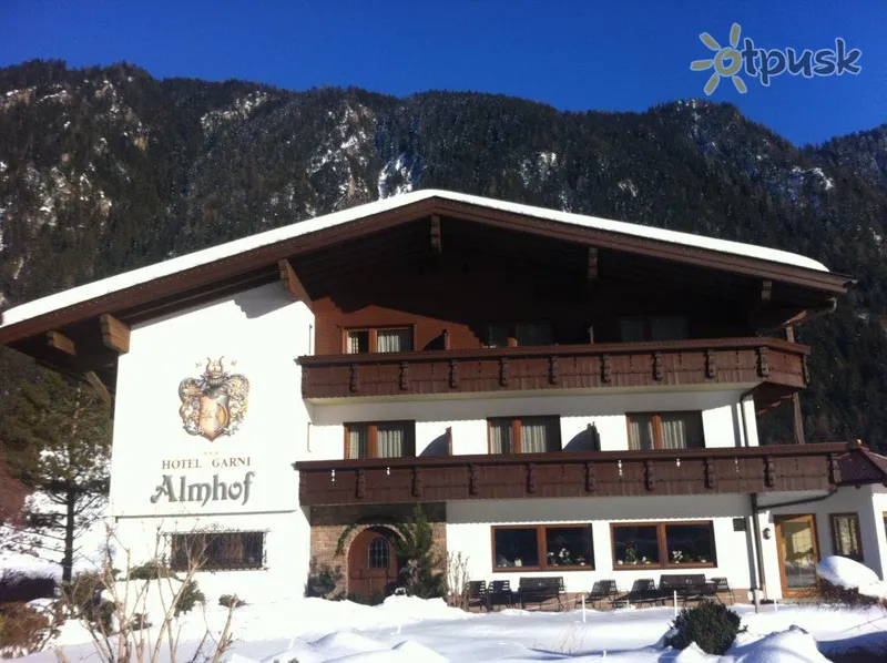 Фото отеля Garni Almhof 3* Mayrhofenas Austrija išorė ir baseinai