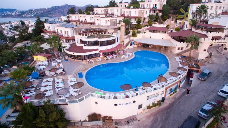 Фото отеля Family Belvedere Hotel 3* Бодрум Туреччина екстер'єр та басейни