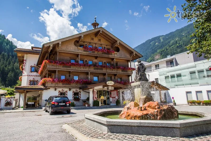 Фото отеля Gutshof Zillertal 4* Mayrhofenas Austrija išorė ir baseinai
