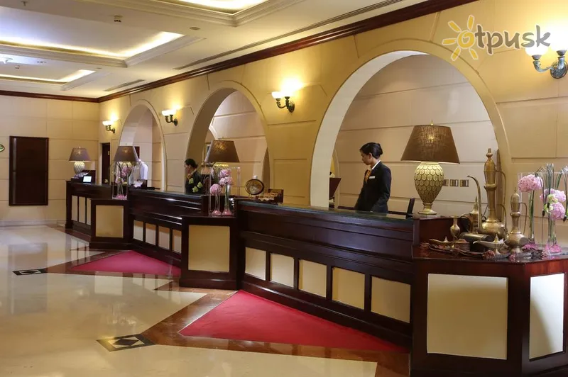 Фото отеля Carlton Palace 5* Дубай ОАЕ лобі та інтер'єр