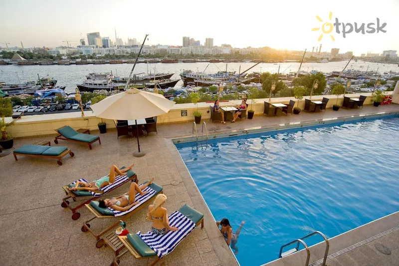 Фото отеля Carlton Tower Hotel 4* Дубай ОАЕ екстер'єр та басейни