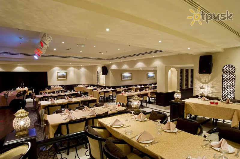 Фото отеля Carlton Tower Hotel 4* Дубай ОАЕ бари та ресторани