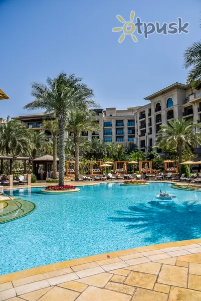 Фото отеля Four Seasons Resort Dubai At Jumeirah Beach 5* Dubaija AAE ārpuse un baseini