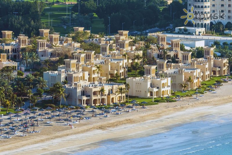 Фото отеля Hilton Al Hamra Beach & Golf Resort 5* Рас Аль-Хайма ОАЭ пляж
