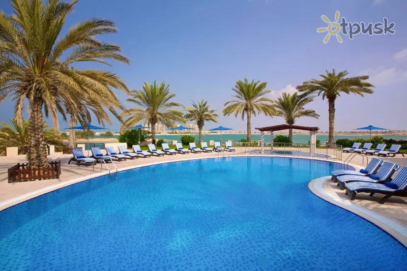 Фото отеля Hilton Al Hamra Beach & Golf Resort 5* Ras al Chaima JAE išorė ir baseinai