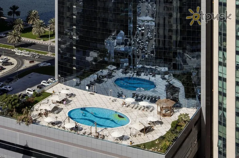 Фото отеля Corniche Hotel Sharjah 5* Шарджа ОАЕ екстер'єр та басейни