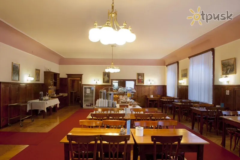 Фото отеля Euro Youth Hotel & Krone 3* Bad Gašteins Austrija bāri un restorāni