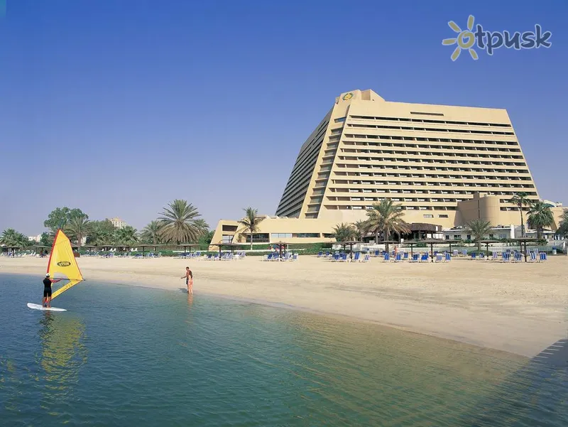 Фото отеля Radisson Blu Resort Sharjah 5* Шарджа ОАЕ пляж